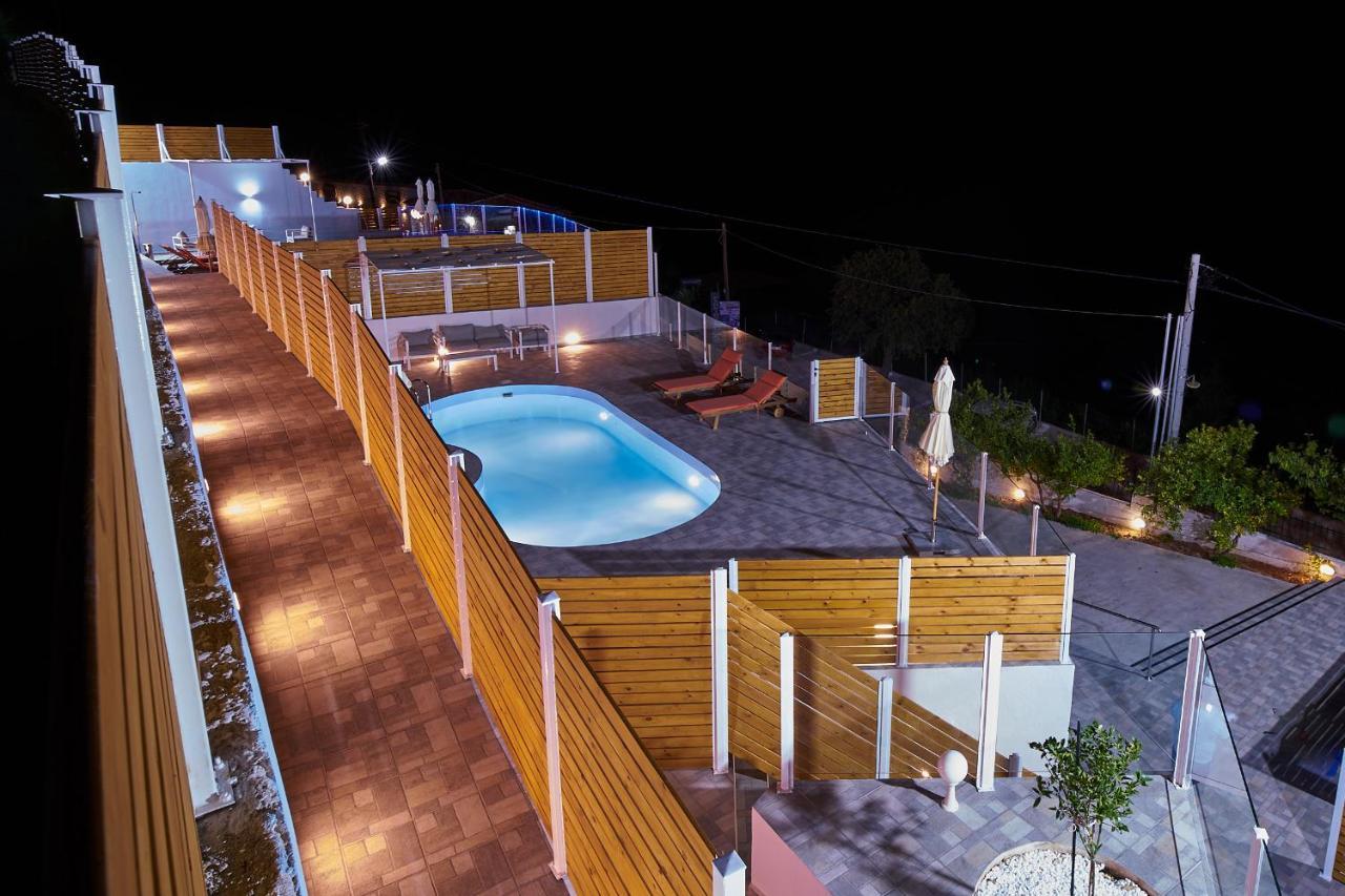 Lake View Suites Kávallos 외부 사진