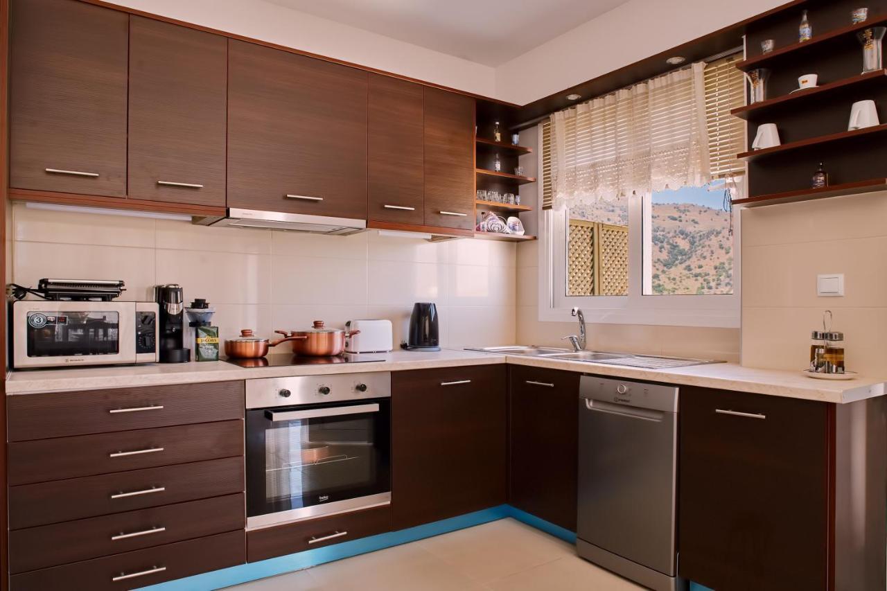 Lake View Suites Kávallos 외부 사진