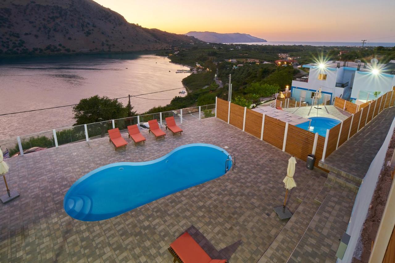 Lake View Suites Kávallos 외부 사진
