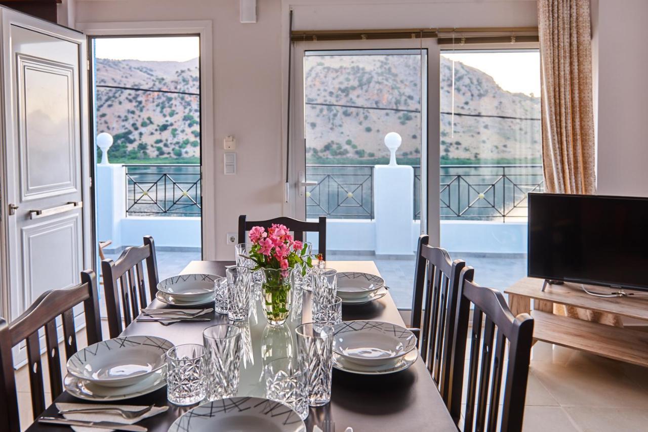 Lake View Suites Kávallos 외부 사진