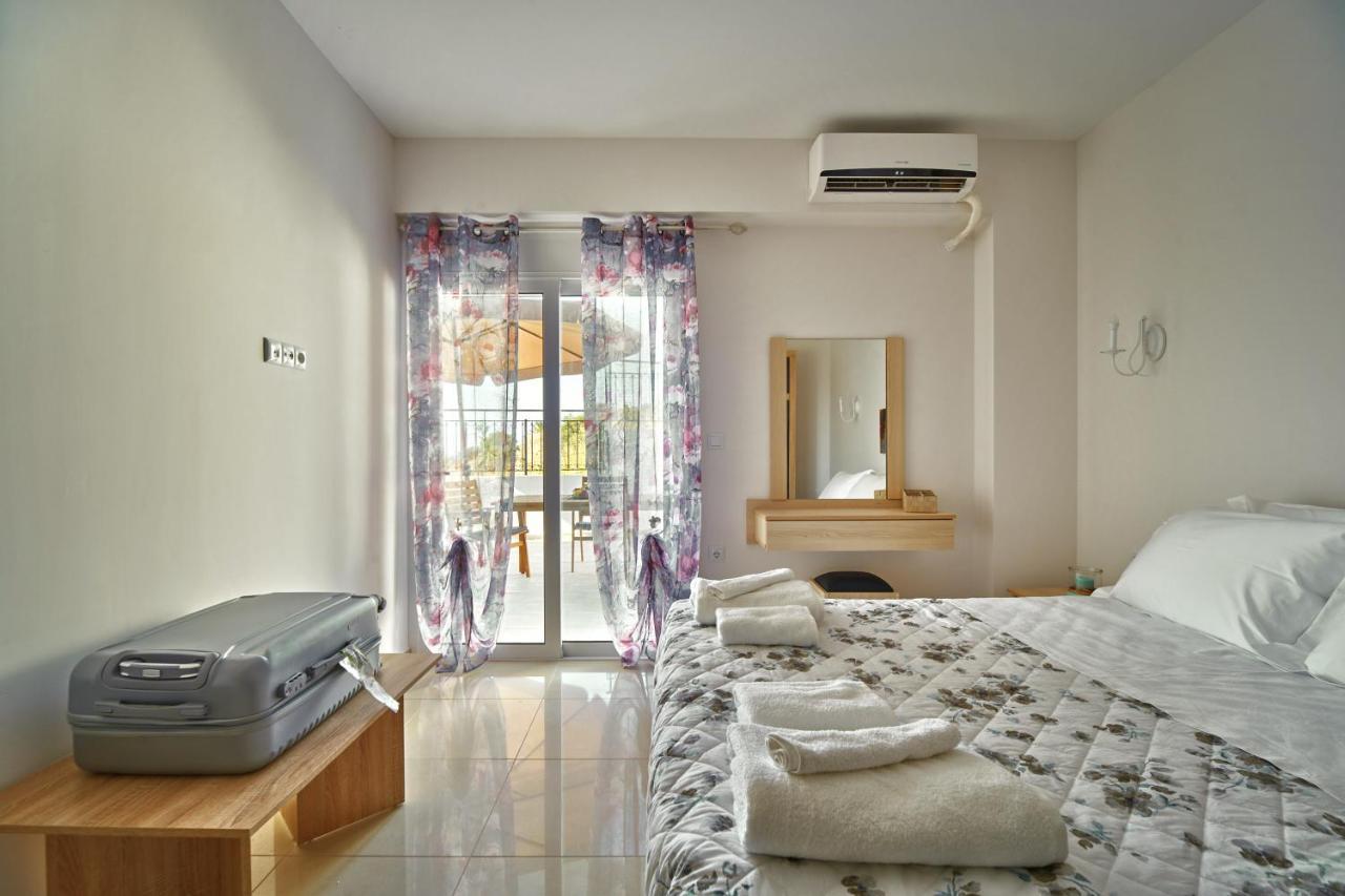 Lake View Suites Kávallos 외부 사진