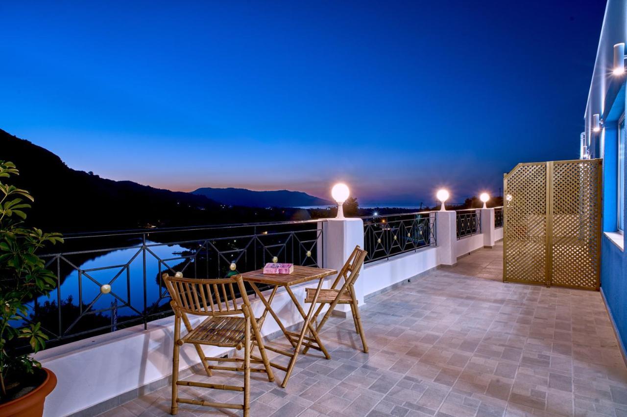 Lake View Suites Kávallos 외부 사진