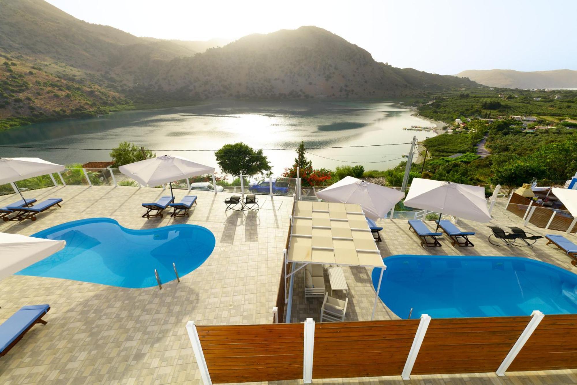 Lake View Suites Kávallos 외부 사진